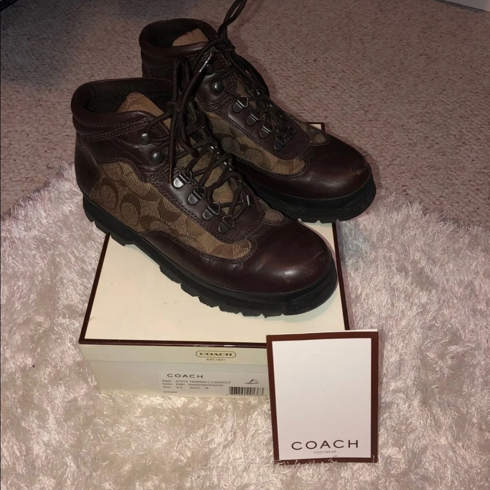 Coach boots size 8
